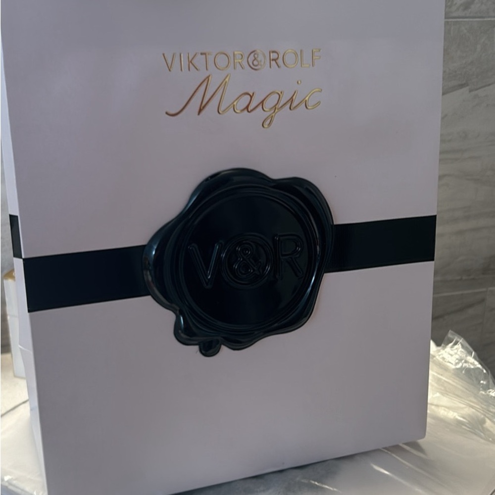 Viktor& Rolf shopping bag - Picture 2 of 3